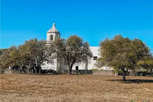 822 E Fannin St, Goliad, TX 77963 - Photo 18