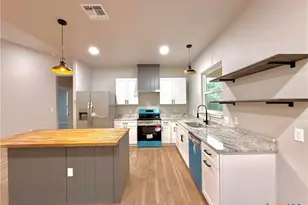 84 Paloma Rd, Victoria, TX 77905 - Photo 8