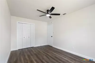 1102 Stewart Street, Copperas Cove, TX 76522 - Photo 32