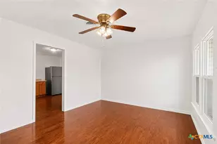 1907 N 22nd St, Killeen, TX 76541 - Photo 6
