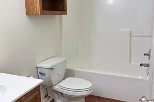 114 Gemini Ct, Victoria, TX 77901 - Photo 8