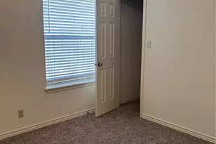 114 Gemini Ct, Victoria, TX 77901 - Photo 10