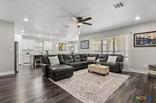 15987 Crockett Dr, Temple, TX 76502 - Photo 6