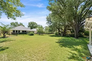 103 Village Dr, Georgetown, TX 78628 - Photo 30