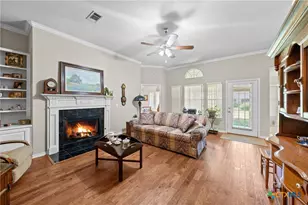 103 Village Dr, Georgetown, TX 78628 - Photo 14