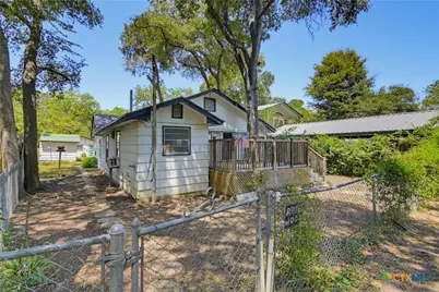 924 Lake Drive, Seguin, TX 78155 - Photo 1