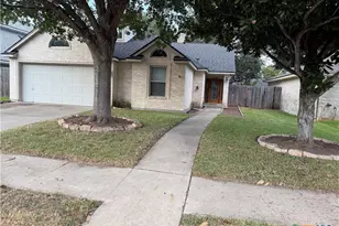 106 Amhurst St, Victoria, TX 77904 - Photo 1