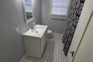 2002 N Wheeler St, Victoria, TX 77901 - Photo 28