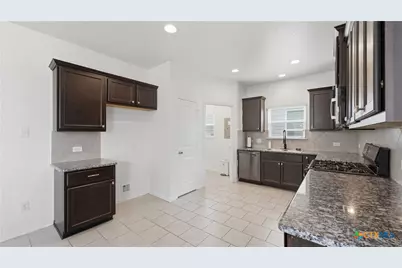 125 Flatland Trail, San Marcos, TX 78666 - Photo 14