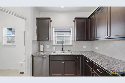 125 Flatland Trail, San Marcos, TX 78666 - Photo 12