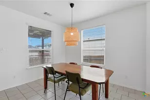 125 Flatland Trl, San Marcos, TX 78666 - Photo 18
