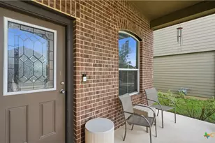 125 Flatland Trl, San Marcos, TX 78666 - Photo 2