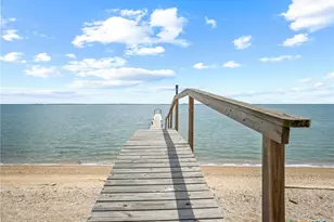 96 E Meadowlark Dr, Port Lavaca, TX 77979 - Photo 12