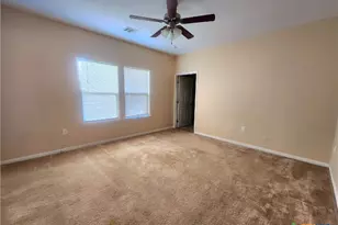 502 Migl St, Yoakum, TX 77995 - Photo 18