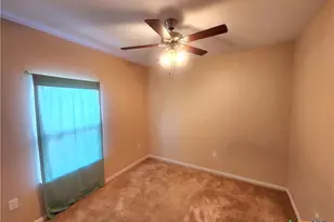 502 Migl St, Yoakum, TX 77995 - Photo 10