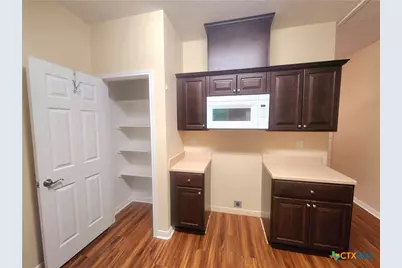 502 Migl Street, Yoakum, TX 77995 - Photo 16
