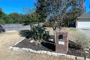 32 Tanyard Rd, Morgans Point Resort, TX 76513 - Photo 6