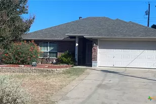 32 Tanyard Rd, Morgans Point, TX 76513 - Photo 1