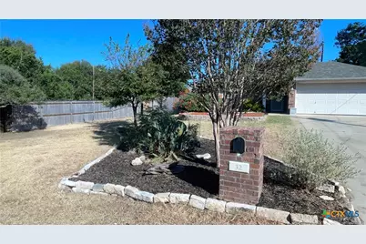 32 Tanyard Road, Morgans Point, TX 76513 - Photo 6