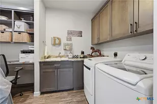 494 Flash Cir, Gonzales, TX 78648 - Photo 46