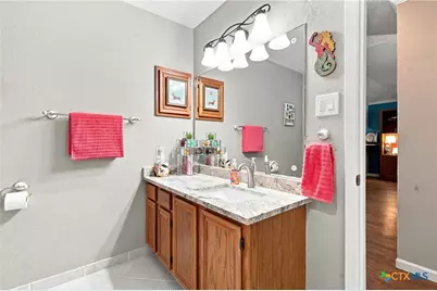 1217 Bluff Creek Circle, New Braunfels, TX 78130 - Photo 20