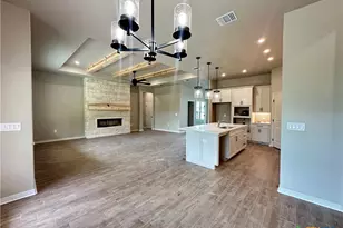 131 Lasso Loop, Lorena, TX 76655 - Photo 10