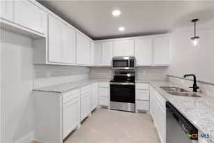 205 Boyles St, Belton, TX 76513 - Photo 10