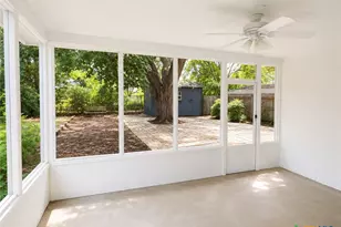 300 Judith Ann Dr, Schertz, TX 78154 - Photo 8