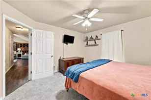 910 Cedar Ridge Rd, Gatesville, TX 76528 - Photo 16