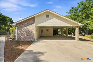 910 Cedar Ridge Rd, Gatesville, TX 76528 - Photo 32