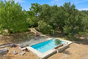 910 Cedar Ridge Rd, Gatesville, TX 76528 - Photo 22