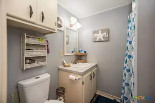 1207 W Madison Ave, Port O'Connor, TX 77982 - Photo 26