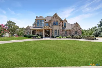 121 Wallace Boulevard, Cameron, TX 76520 - Photo 1