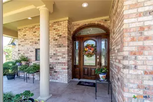121 Wallace Blvd, Cameron, TX 76520 - Photo 2