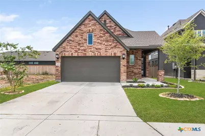 128 Radnor Road, New Braunfels, TX 78130 - Photo 2