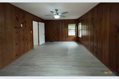 625 E 13th Avenue, Belton, TX 76513 - Photo 10