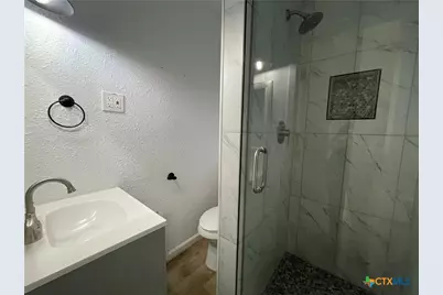 625 E 13th Avenue, Belton, TX 76513 - Photo 28