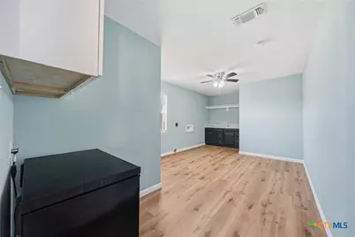 8707 E Highway 6, Riesel, TX 76682 - Photo 10