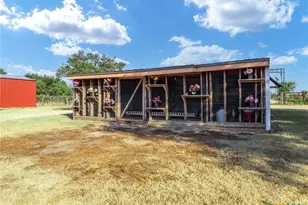 8707 E Hwy 6, Riesel, TX 76682 - Photo 28