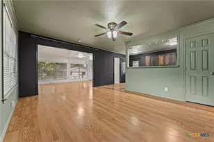 413 Woodland Point Rd, Belton, TX 76513 - Photo 12