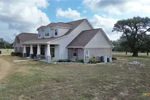 1684 Zengerle Rd, Cuero, TX 77954 - Photo 4