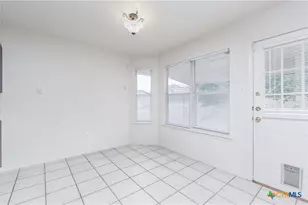 1306 Elke Cir, Copperas Cove, TX 76522 - Photo 10
