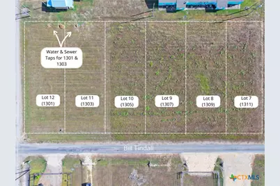 1305 W Bill Tindall Avenue, Seadrift, TX 77983 - Photo 1