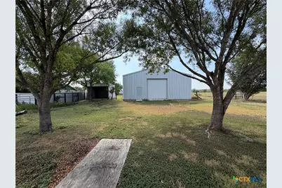 433 W Klein Road, New Braunfels, TX 78130 - Photo 22