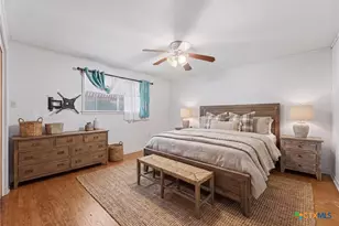 520 Seydler St, Gonzales, TX 78629 - Photo 10