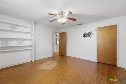 520 Seydler Street, Gonzales, TX 78629 - Photo 14