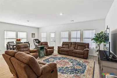 5801 Musquiz Ridge, Seguin, TX 78155 - Photo 10