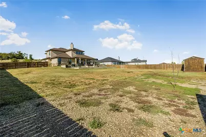 1018 Saddle Bluff Drive, Salado, TX 76571 - Photo 38