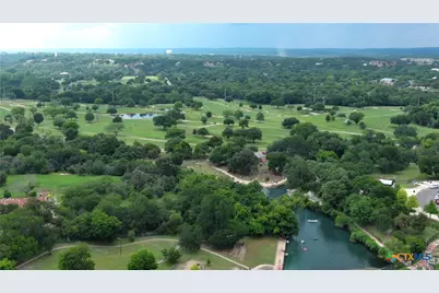 465 S Guenther Avenue, New Braunfels, TX 78130 - Photo 20