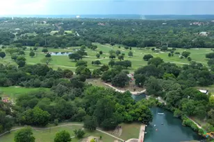 465 S Guenther Ave, New Braunfels, TX 78130 - Photo 20
